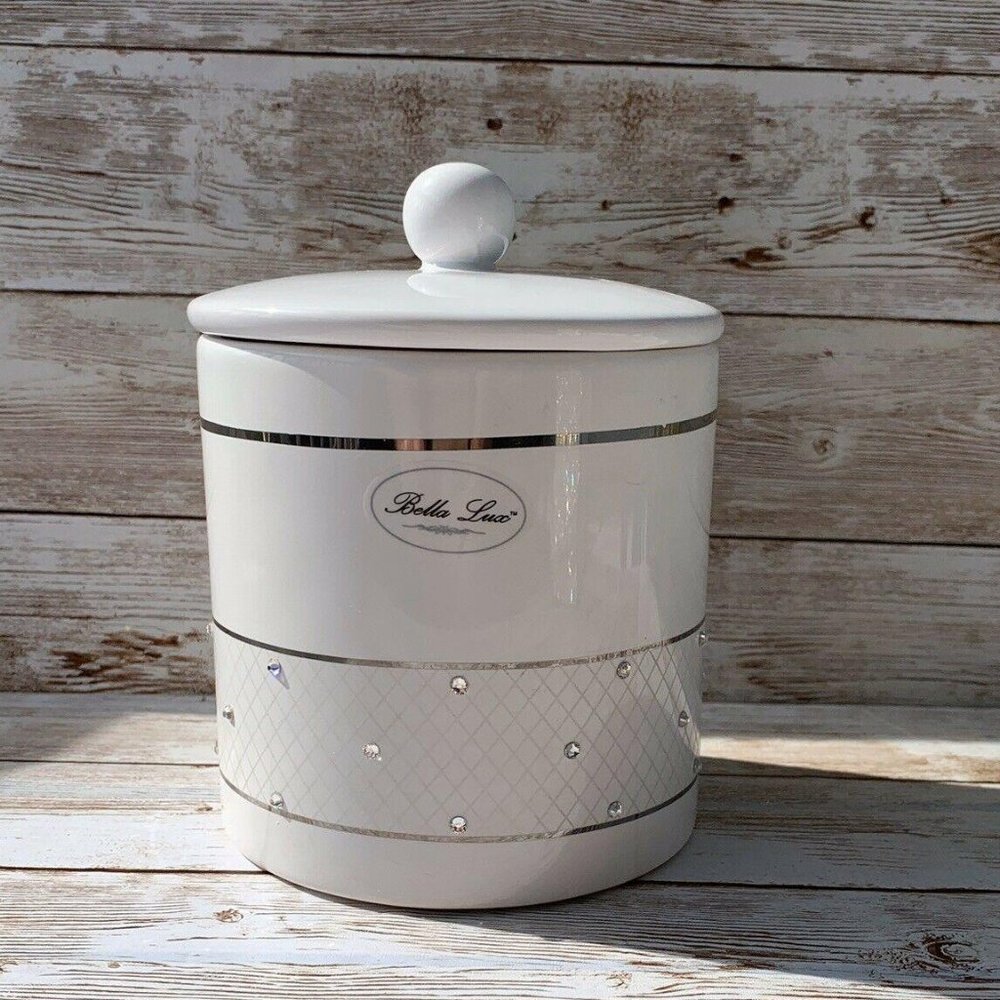 BELLA LUX White Rhinestone Cotton Ball Qti…